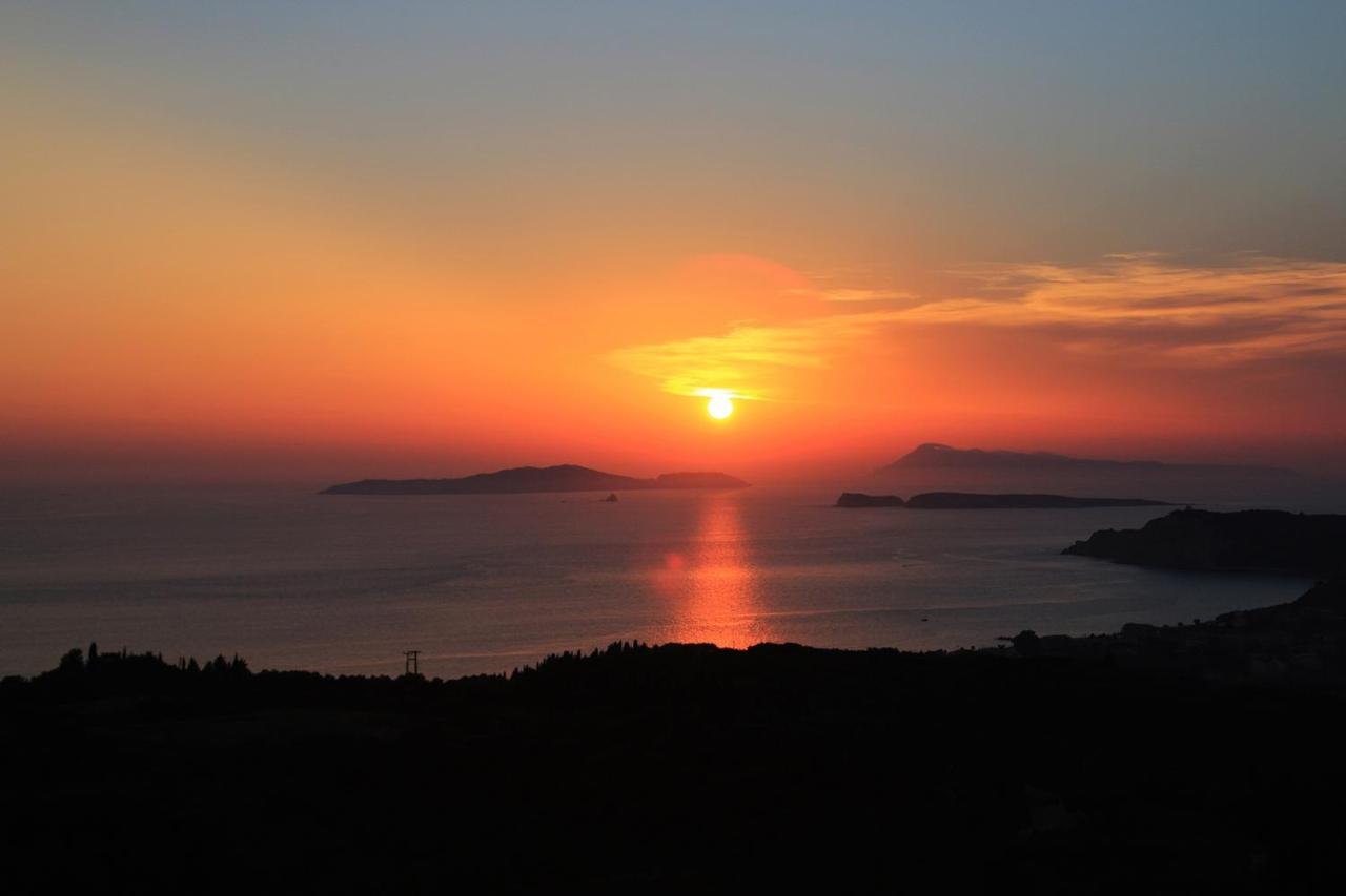 Sunset Sea View Villa 6 Арилас Екстериор снимка